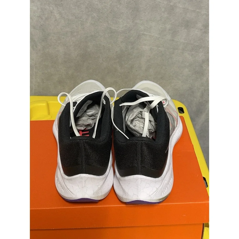 Nike‎ Winflo 8 Shoes Men 12 White Metallic Silver Black Gym CW3419-101 Sneakers